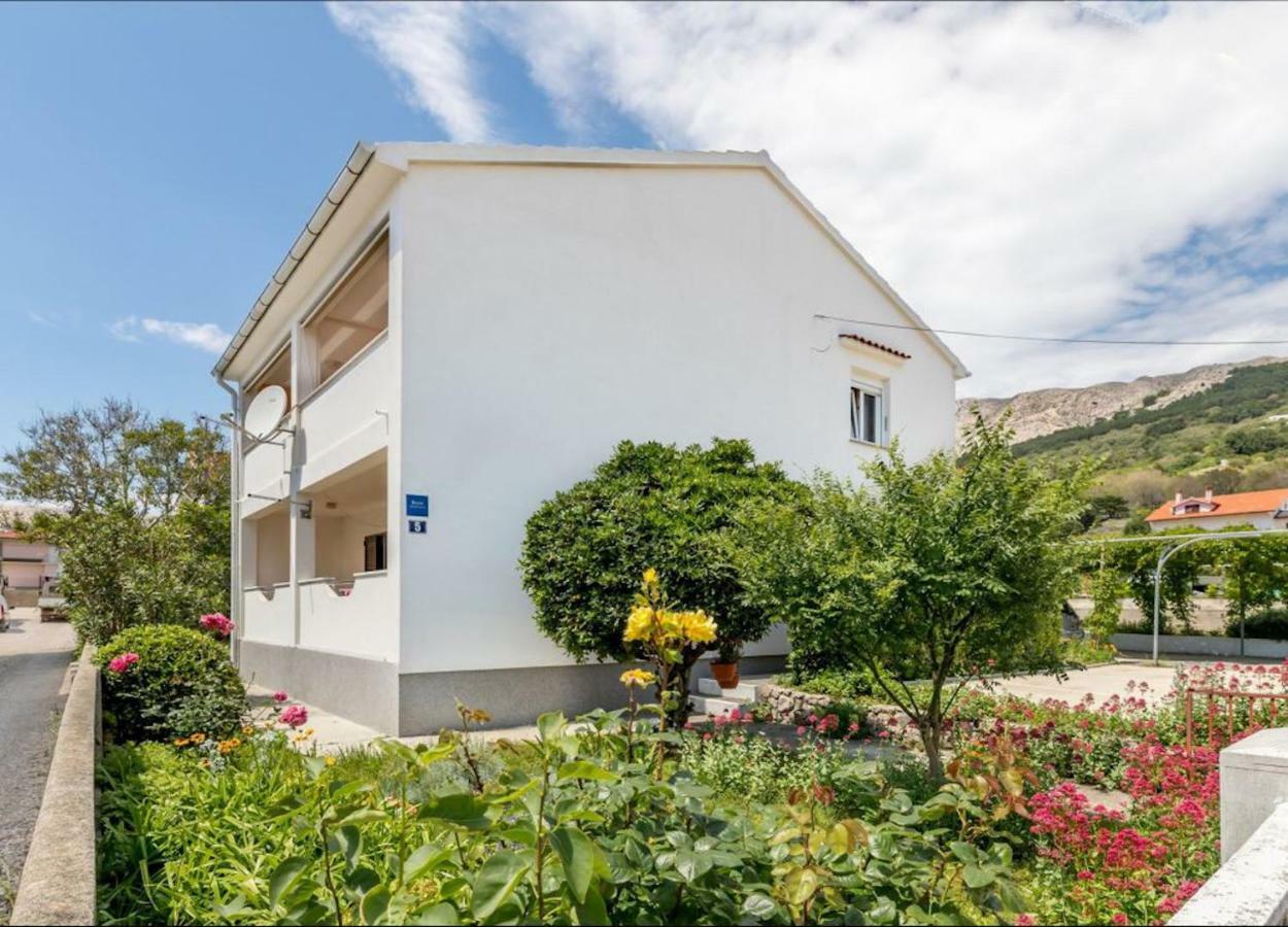 Apartmani Sersic Baska  Exterior photo