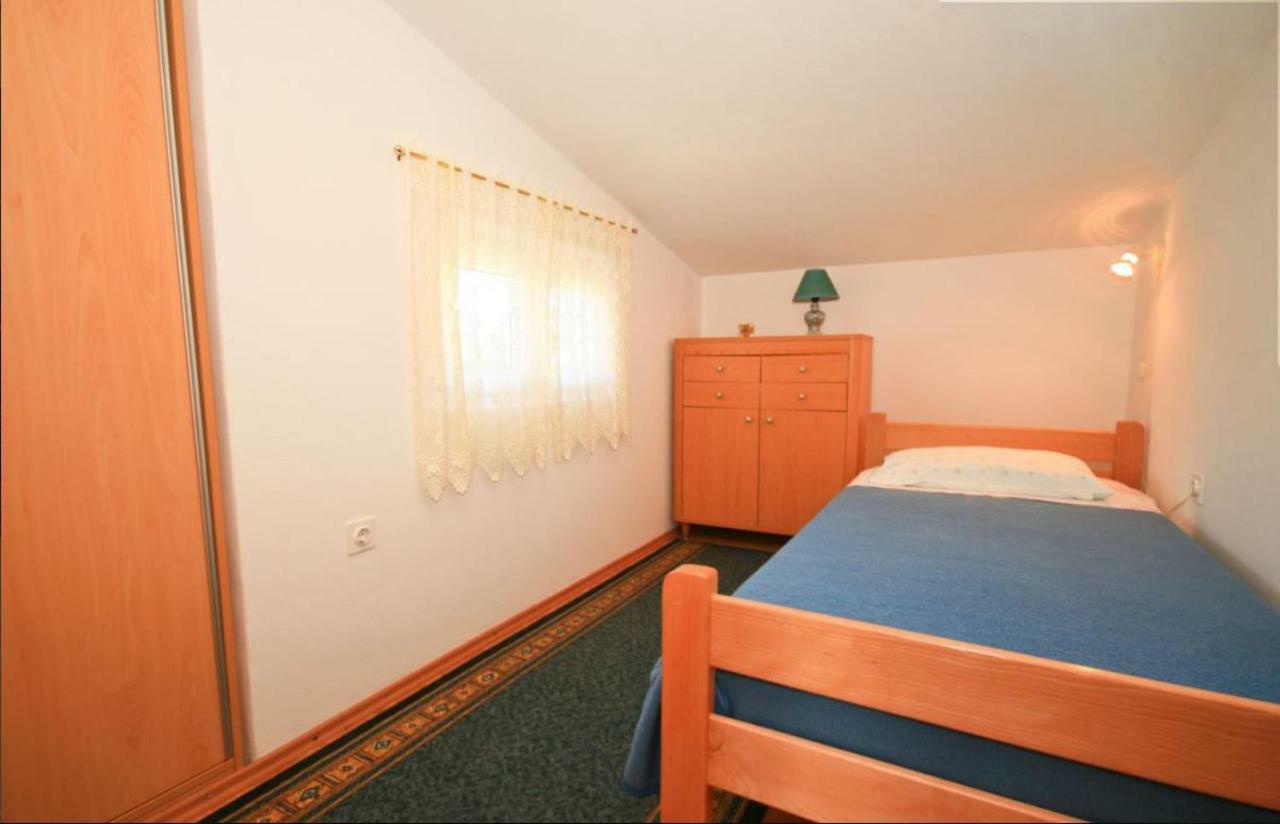 Apartmani Sersic Baska  Exterior photo